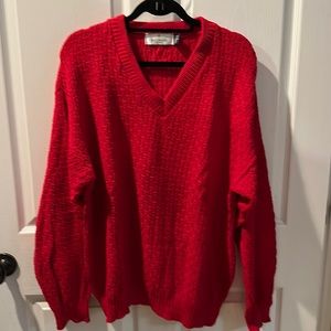 Bill Blass Christmas red men’s V-neck sweater
